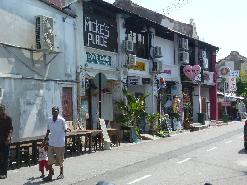 The Millen Penang, Autograph Collection Otel George Town Dış mekan fotoğraf A street in the city